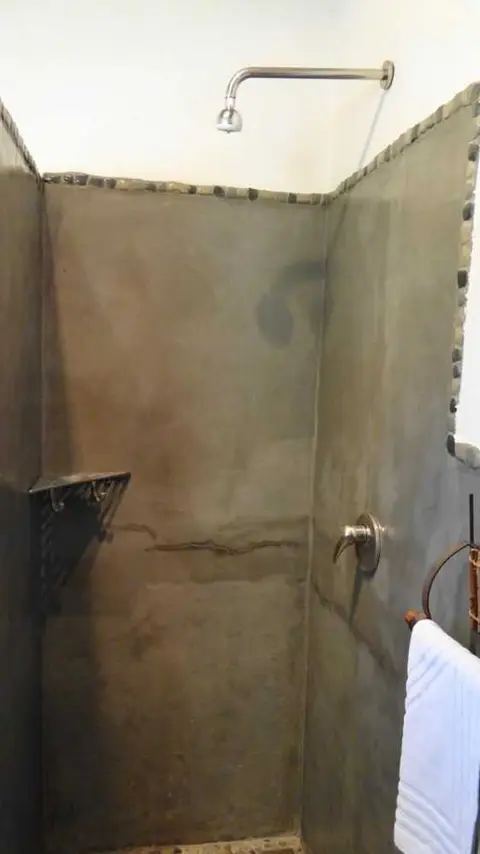 dusche.JPG