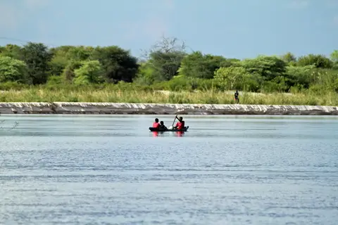 h4789898.JPG