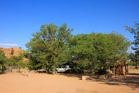 hdbc3860.JPG