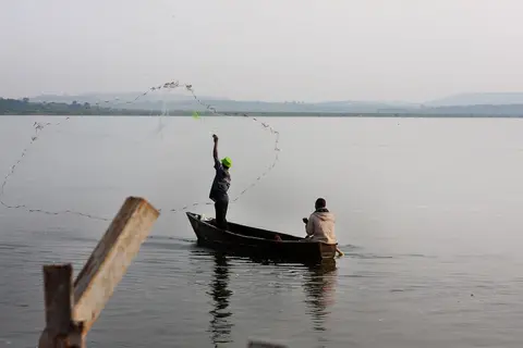 Fischer-Lake-Vic.jpg