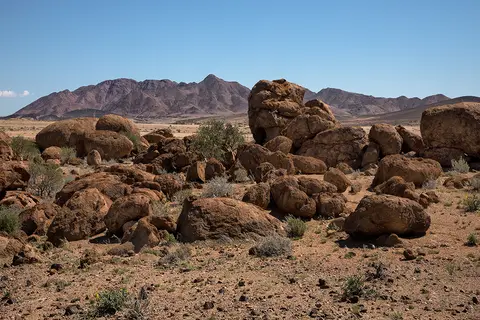 1761RockSculptureTrail03052017.jpg