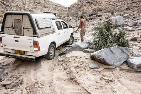 02193_m.jpg