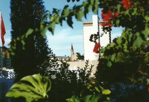 h77a1ff6.jpg