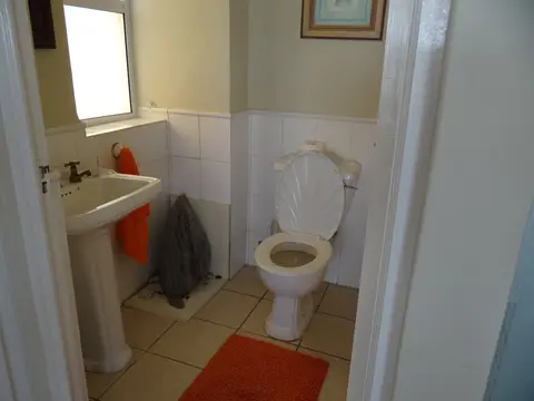 h7339829.JPG