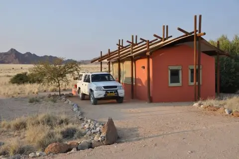 desertcamp4.jpg