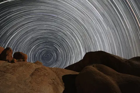 20160713-231600-Startrails-Spitzkoppe2-494-1024.jpg