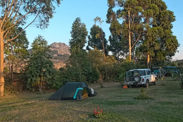 h40a1296.jpg