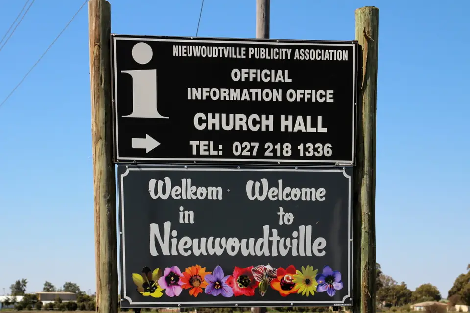 DPP_0156_NieuwoudtvOrtsschild.JPG