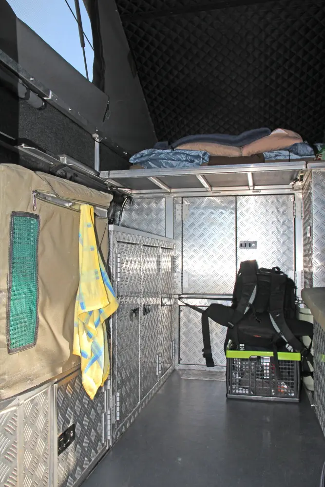DPP_0157_CamperInnen1.JPG