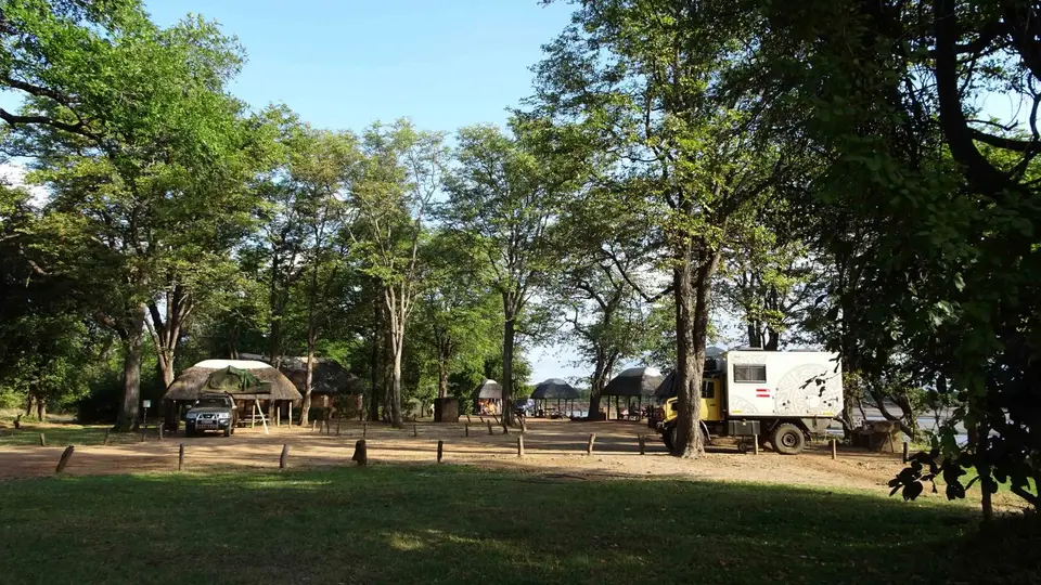 WildlifeCamp.JPG