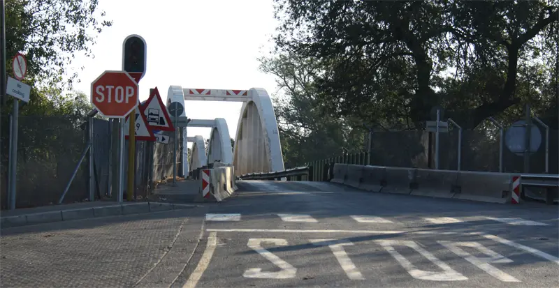 GroblersBridge0103.jpg