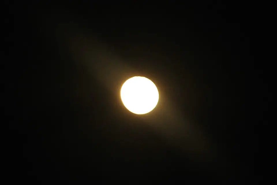 h4b19717.jpg
