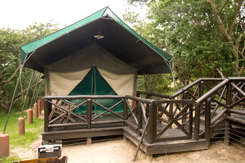 Mpila-Safari_Tent.jpg