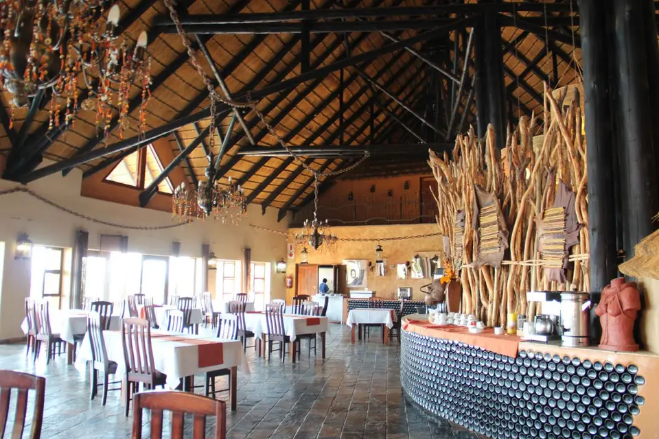 268OpuwoCoutryLodge.jpg