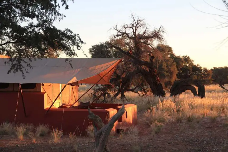 04030-Sossussvlei-Cabin.jpg