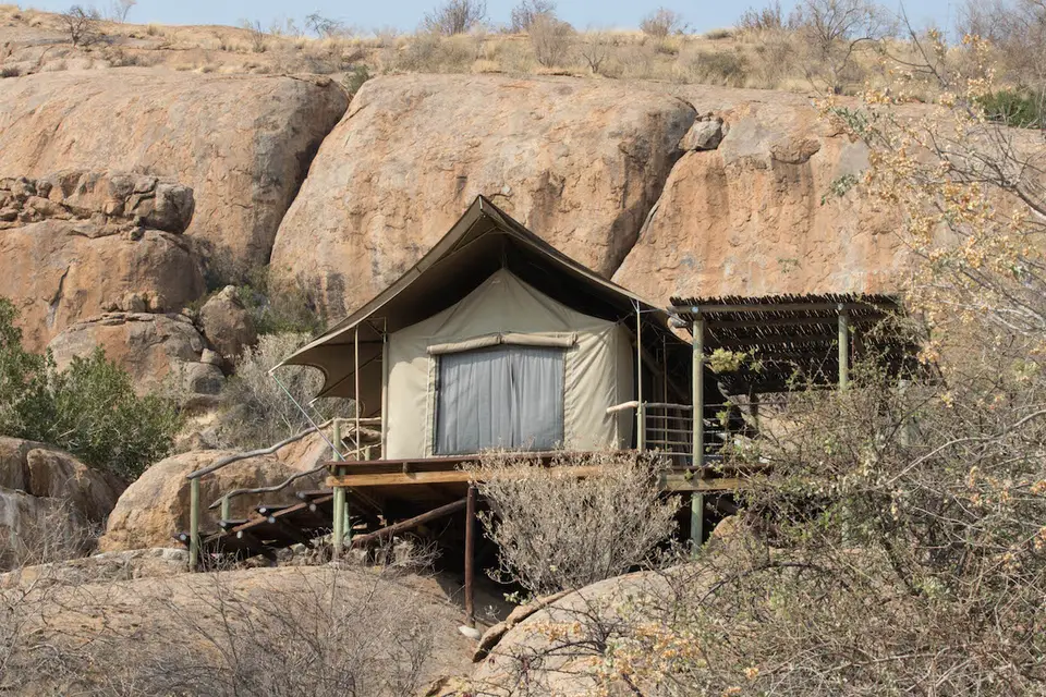 1-namiba-2017-5040.jpg