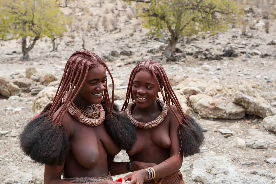 26-namiba-2017-9098.jpg