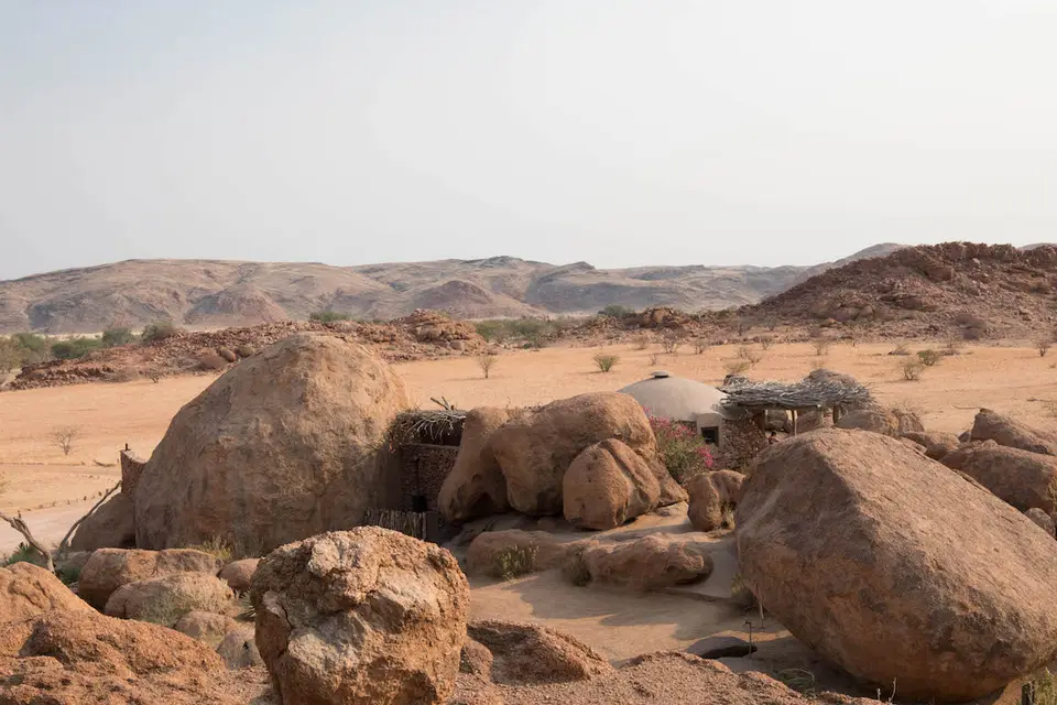 7-namiba-2017-5061.jpg