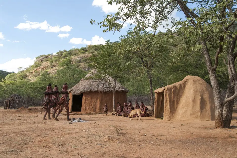 Traditional-Village02.jpg