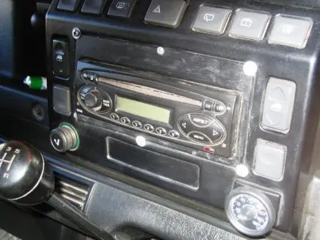 4_Radio_defekt.JPG
