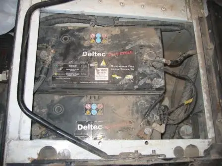 9_Batteriekasten.JPG