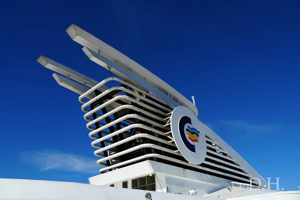 376-2.jpg