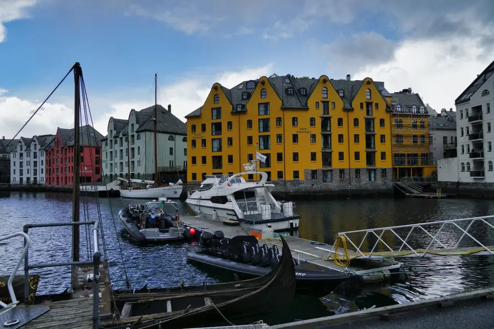 N113.jpg