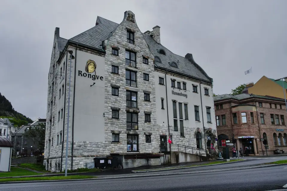 N115.jpg