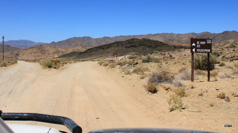 NAMBOTZA_1881.JPG