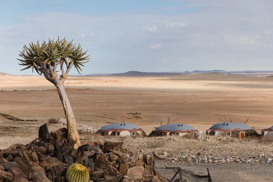 018-Namibia_Reisebericht_2023-2-3-4.jpg