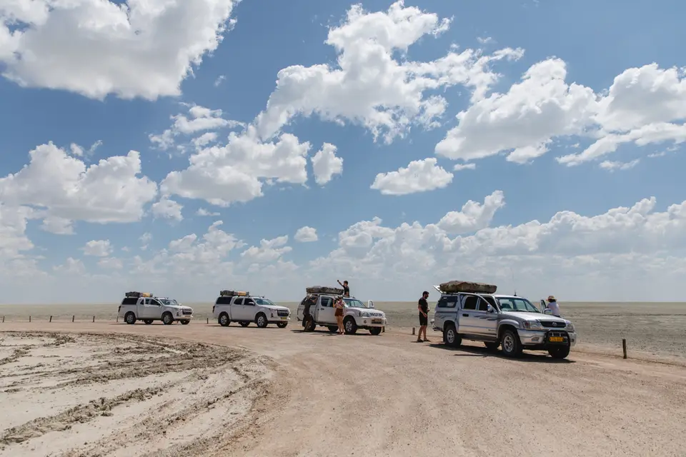 025-Namibia_Reisebericht_2023-2-3-4-5-6.jpg