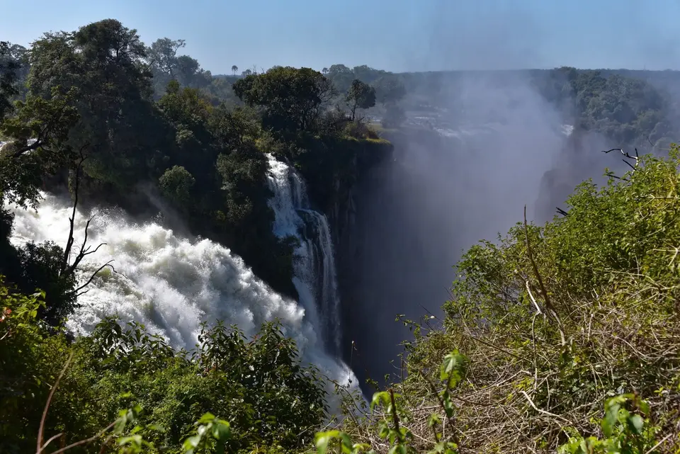 VictoriaFalls_2.jpg