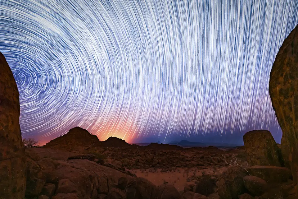 namibia_2018-startrail_mowani.jpg