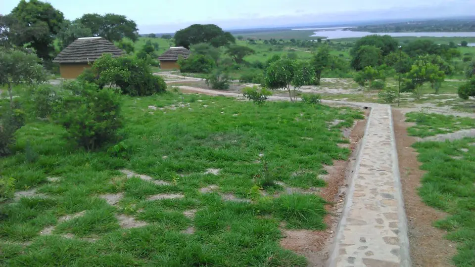 banatembasafaricamp.jpg