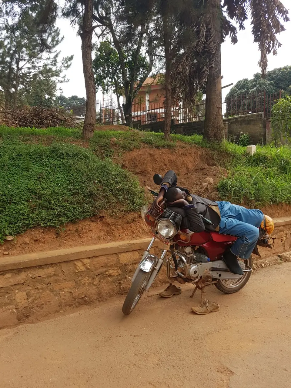 UgaRwa_2017_0896.jpg