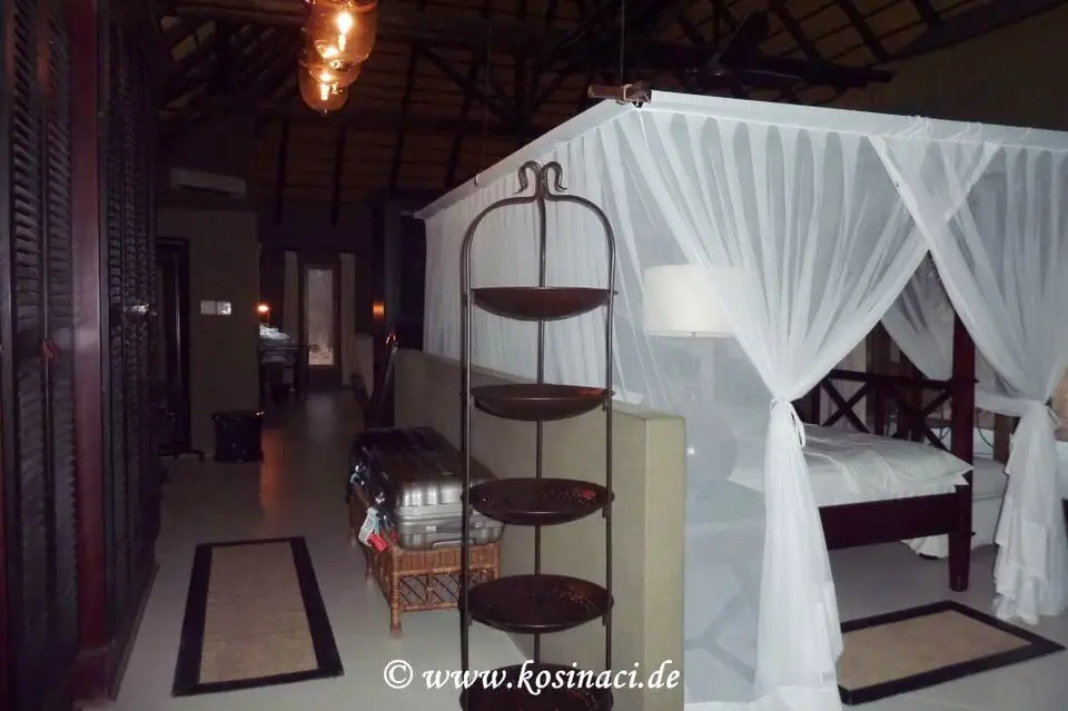 Na12_3277.JPG