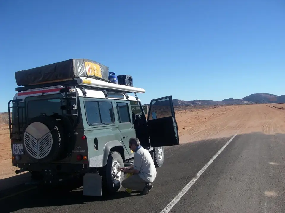 hf761bb7.jpg