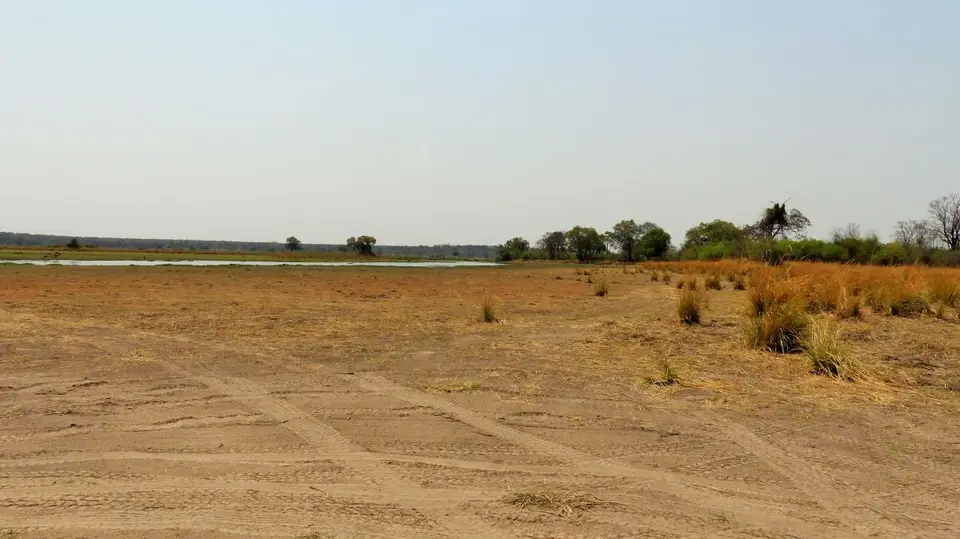 h2715686.JPG