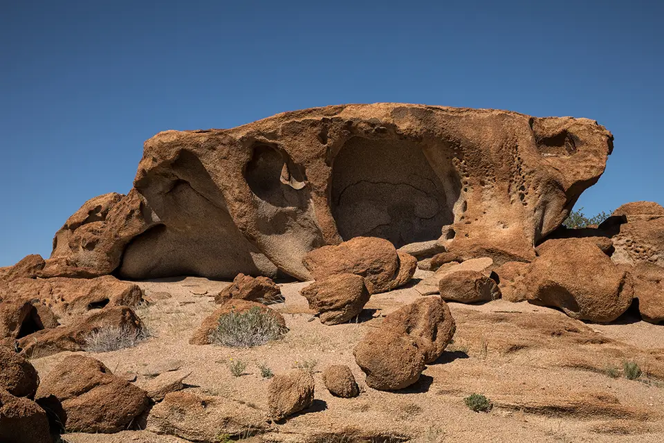 1759RockSculptureTrail03052017.jpg