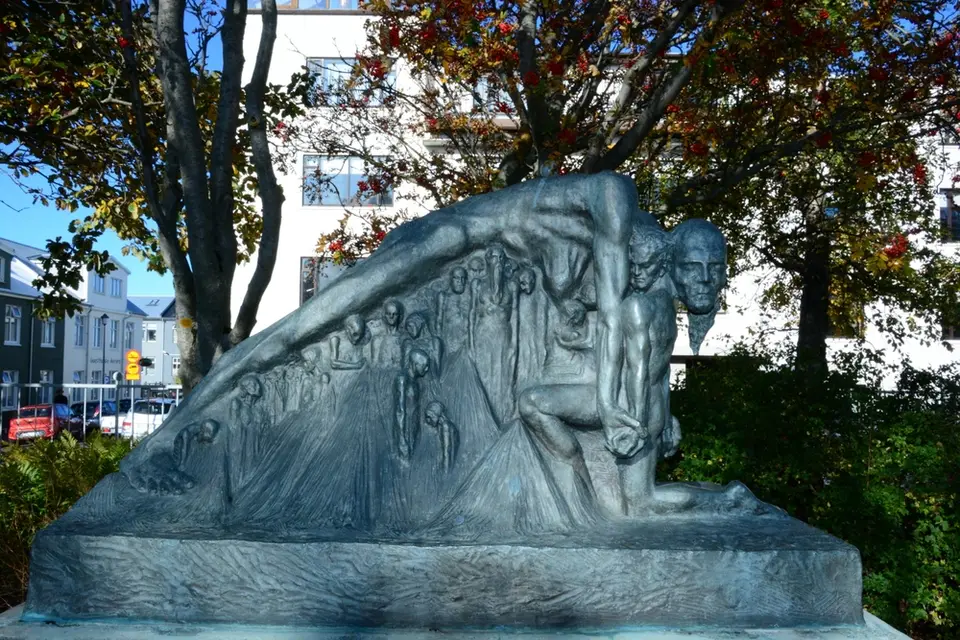 G71_9736.JPG
