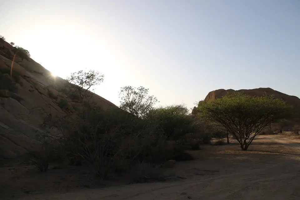 Namibia_(8)-2-3-4.jpg