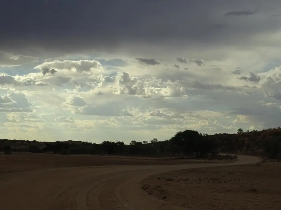 h5e06d80.jpg