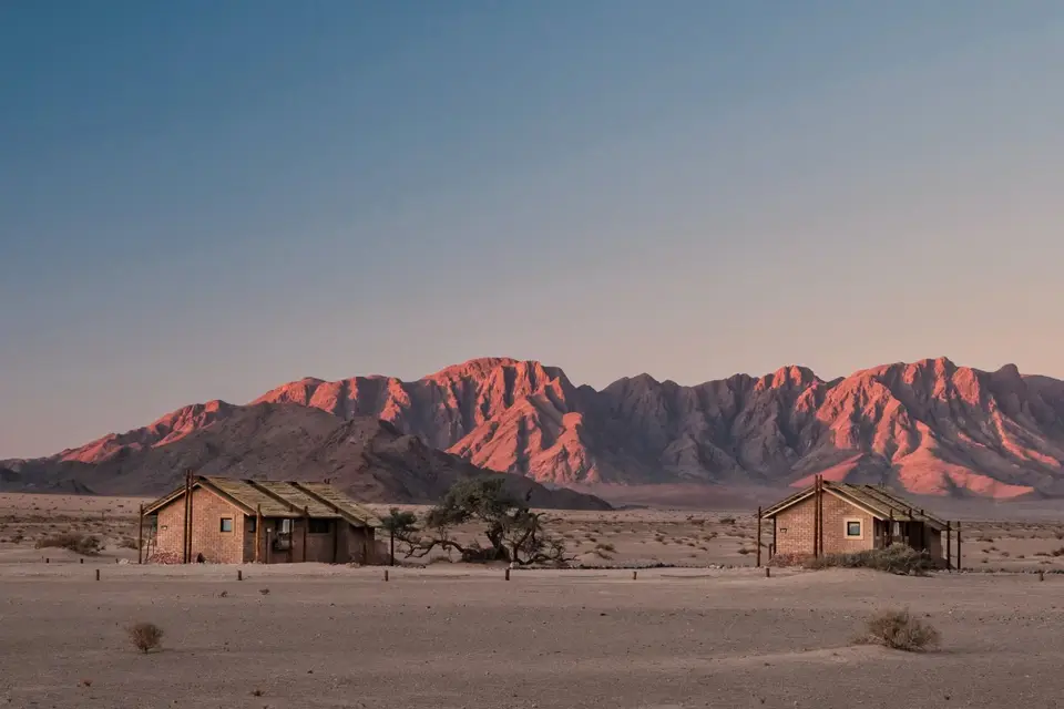 3-DesertCamp91.jpg
