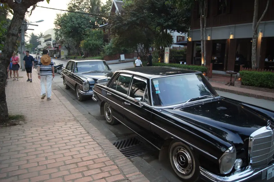 03810738-LuangPrabang.JPG