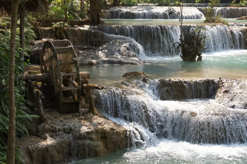 05140965-KuangsiWaterfallPark.JPG
