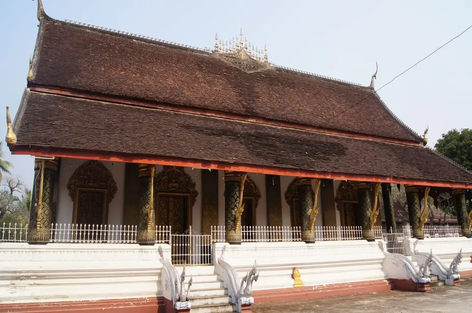07381414-LuangPrabangWatPhramahathatRajbovoravihane.JPG
