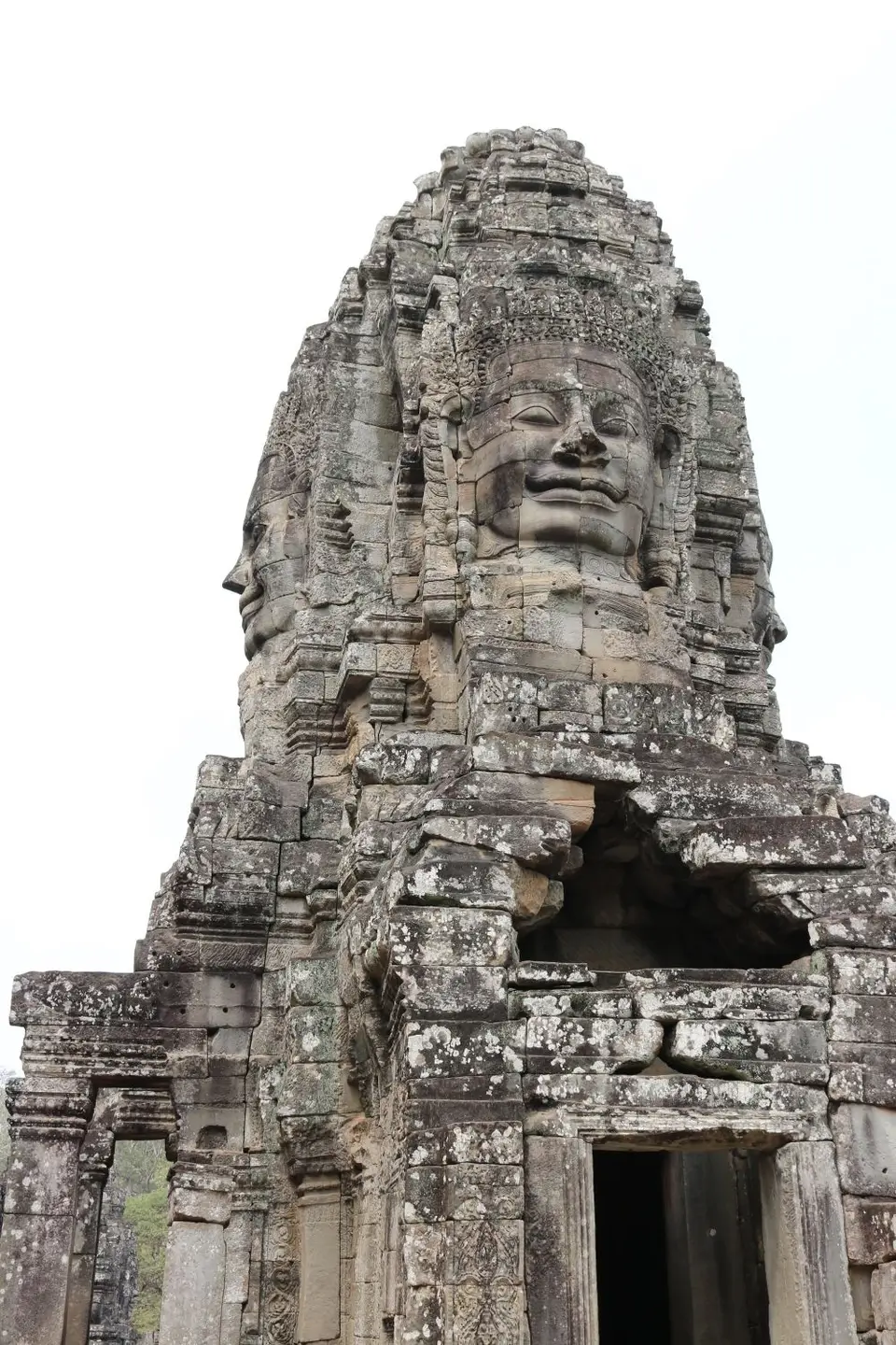 08351575-AngkorThomBayonTempel.JPG