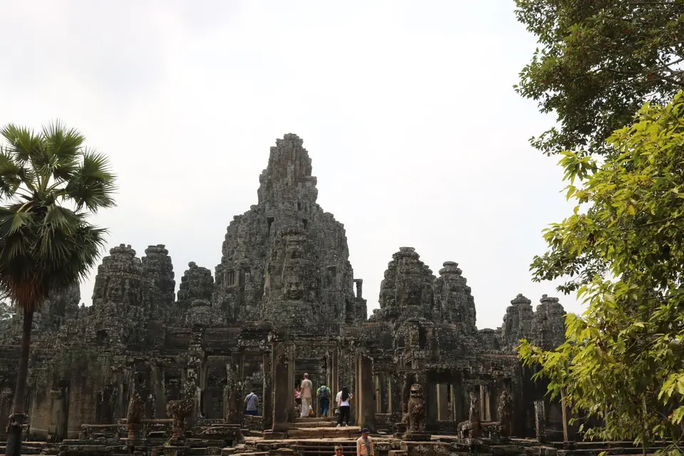 08391581-AngkorThomBayonTempel.JPG