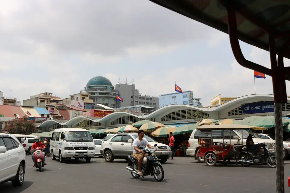 11602152-PhnomPenhZentralmarkt.JPG