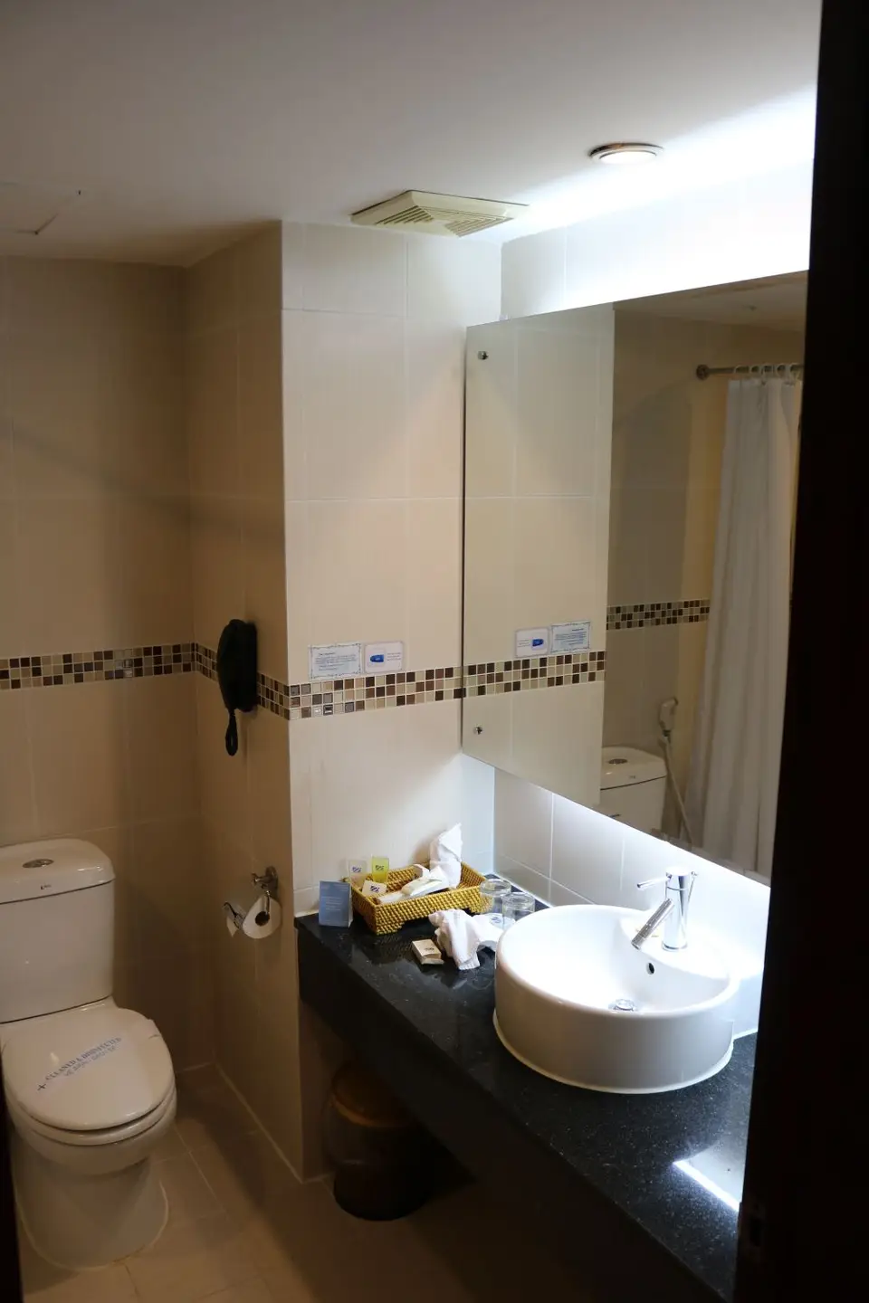14162557-HueMondialHotel.JPG